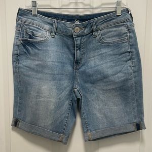 Bermuda Jean Shorts